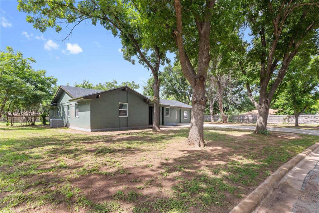 4315 Woodland Park Drive