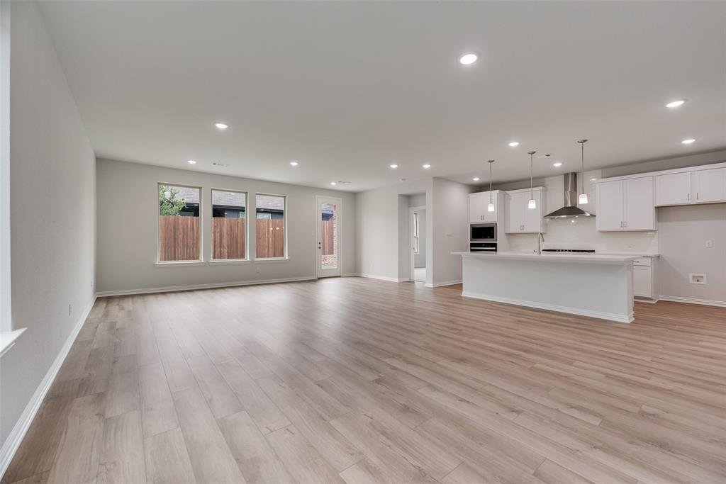 3217 Riverlawn Drive