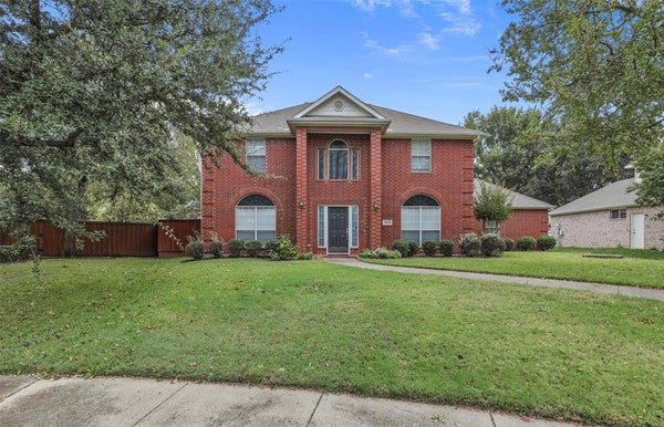 2810 GLENWICK CT, RICHARDSON, TX 75082 - Image ebbedc36c158aee850253bf97b2a5197/3210200822