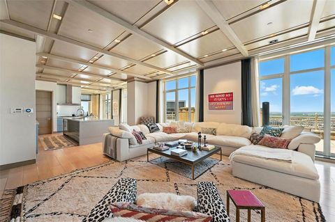 Tiny photo for 2555 N Pearl Street #2200, Dallas, TX 75201 (MLS # 21009796)