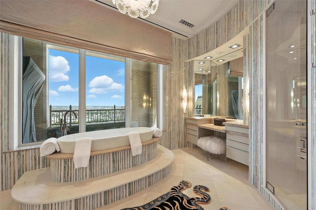 Tower & Regency Row Residence Condo - Residential