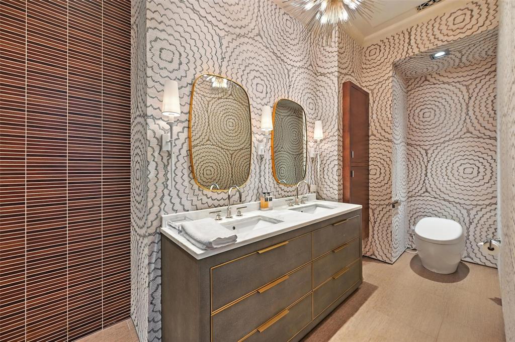 Tower & Regency Row Residence Condo - Residential