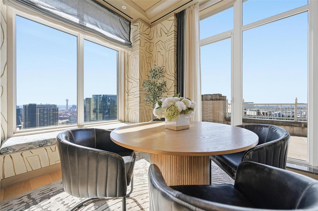 Tower & Regency Row Residence Condo - Residential