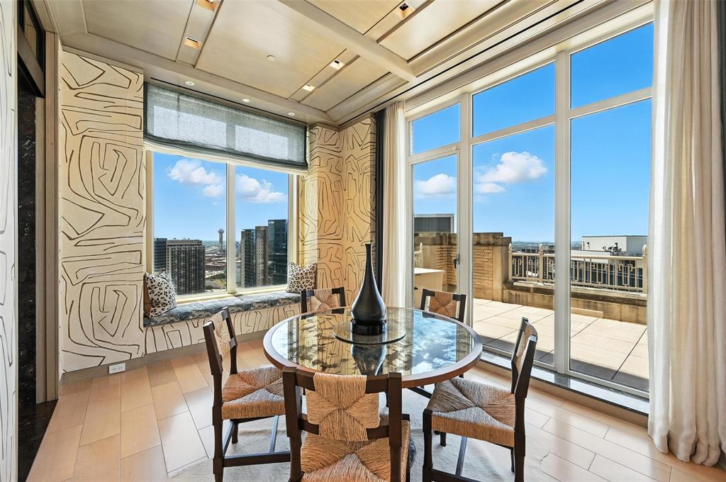 Tower & Regency Row Residence Condo - Residential