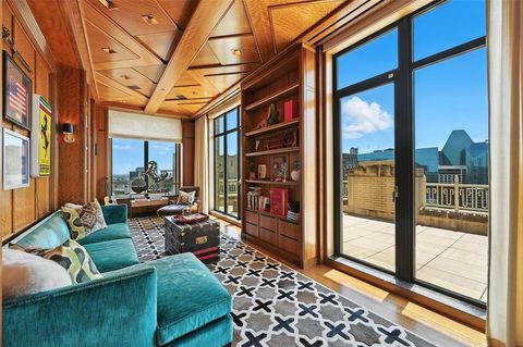 Tiny photo for 2555 N Pearl Street #2200, Dallas, TX 75201 (MLS # 21009796)