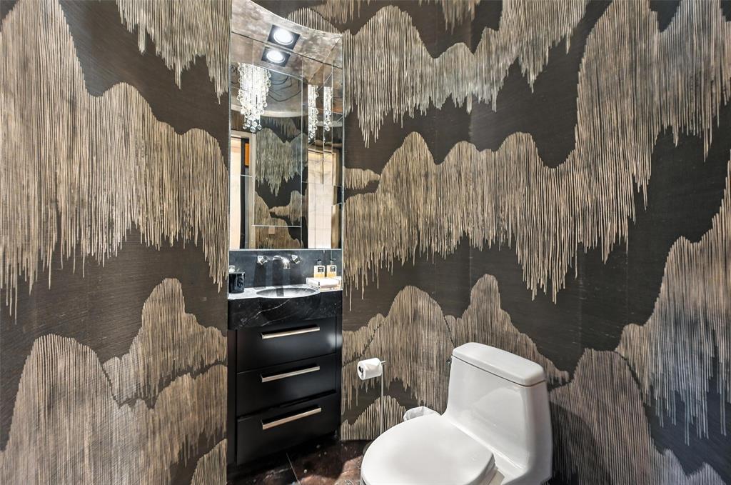 Tower & Regency Row Residence Condo - Residential