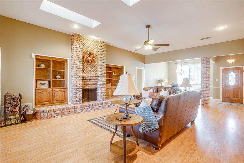 Shane Meadow Add - Residential