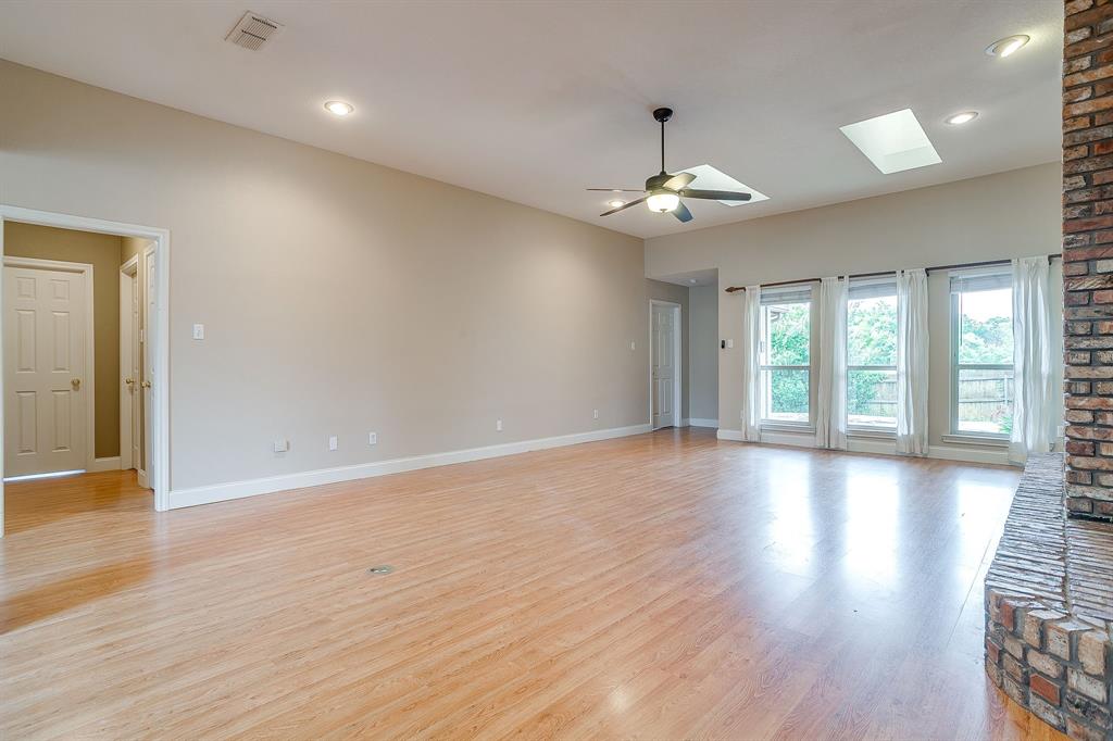 Shane Meadow Add - Residential