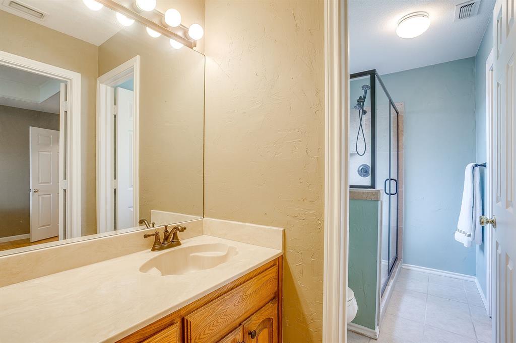 Shane Meadow Add - Residential