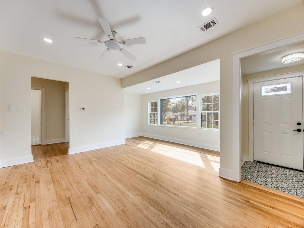 1425 W Shepherd Street