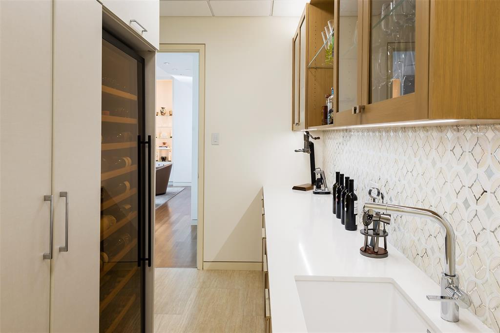 Museum Tower Condo - Residential