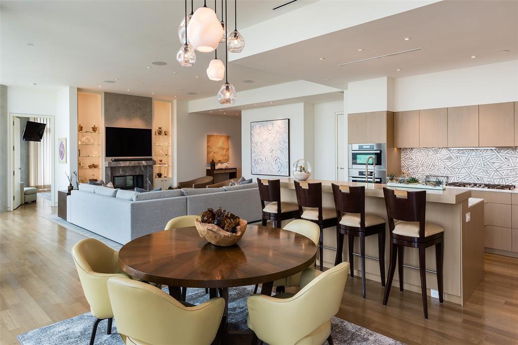 Museum Tower Condo - Residential