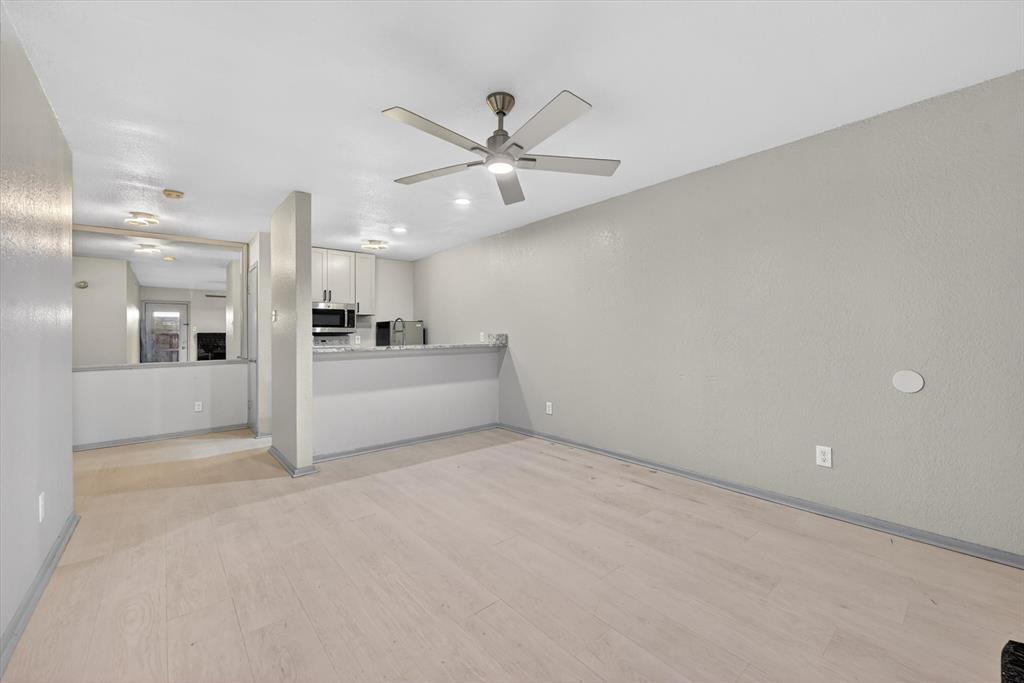 1810 N Garrett Avenue 124