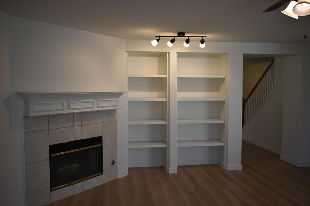 7312 Falcon Court