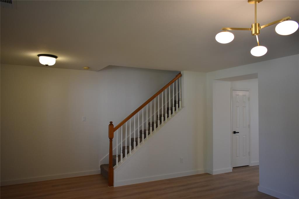 7312 Falcon Court
