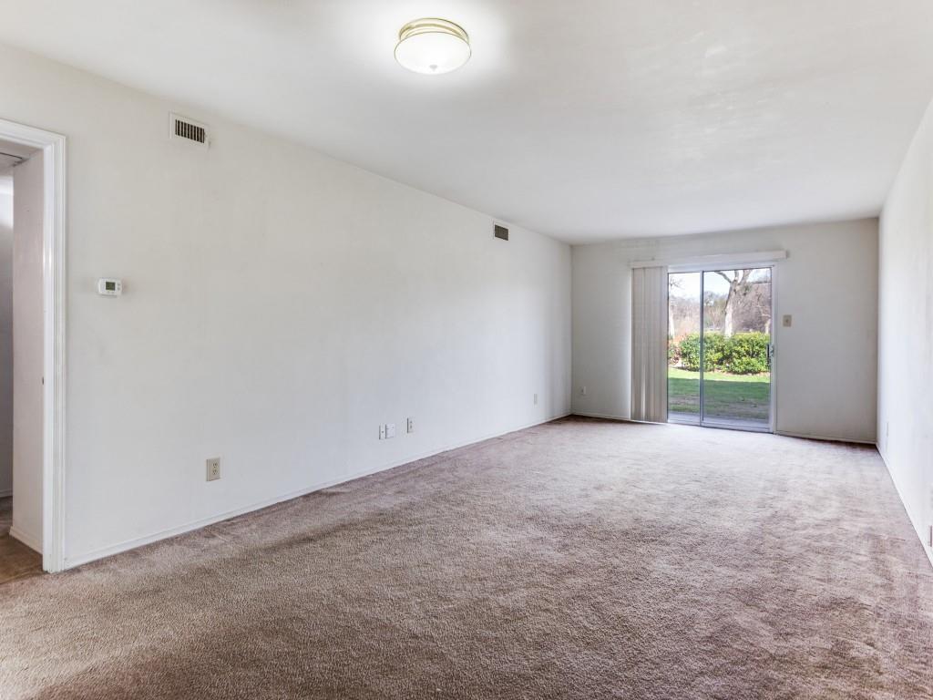 Ridglea Estate Condo - Residential