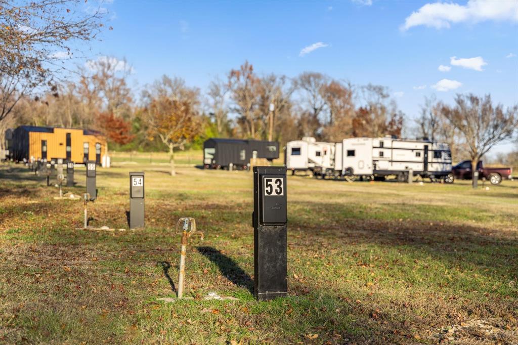 1482 Farm Road 3417