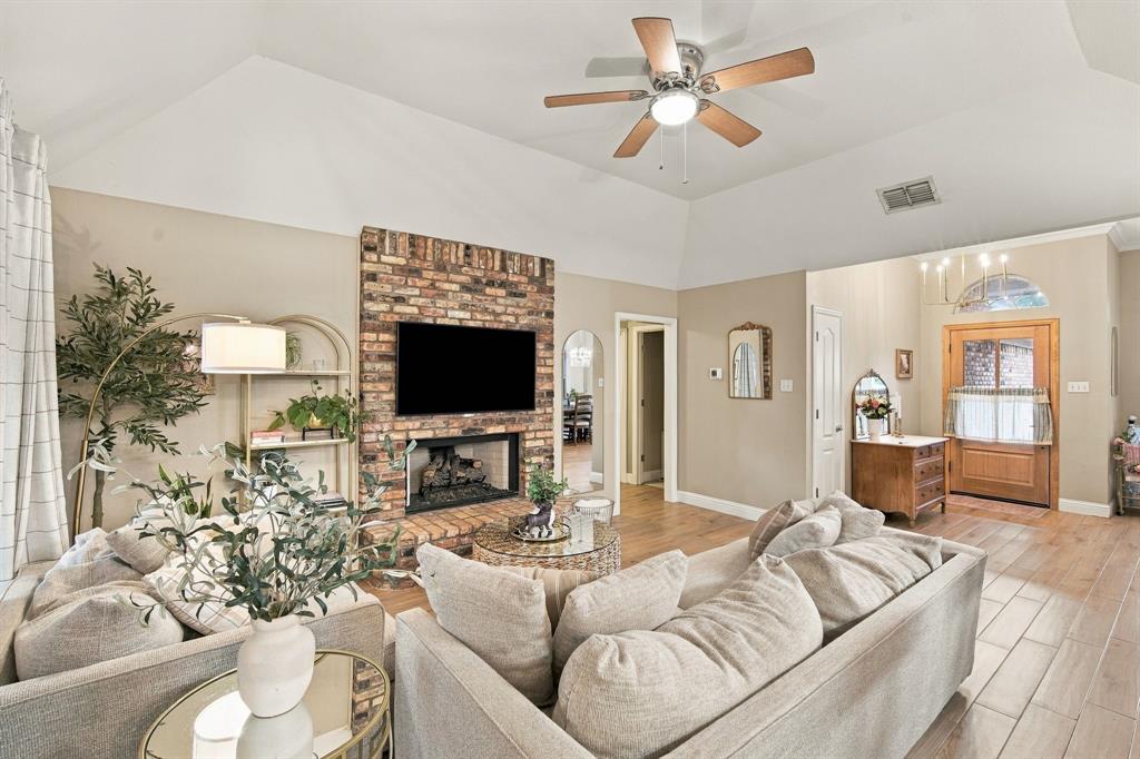 1639 Catherine Street
