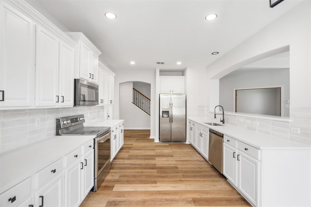 1738 Rock Ridge Drive