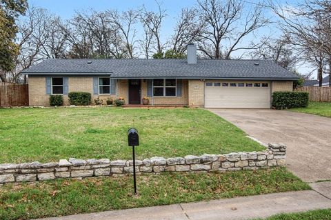 405 Torrey Street Granbury TX 76048