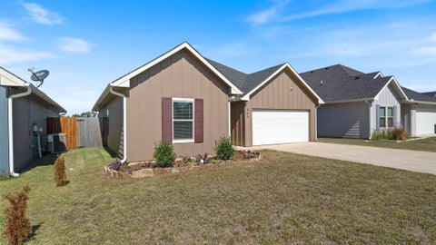 347 Preston Road Mabank TX 75147