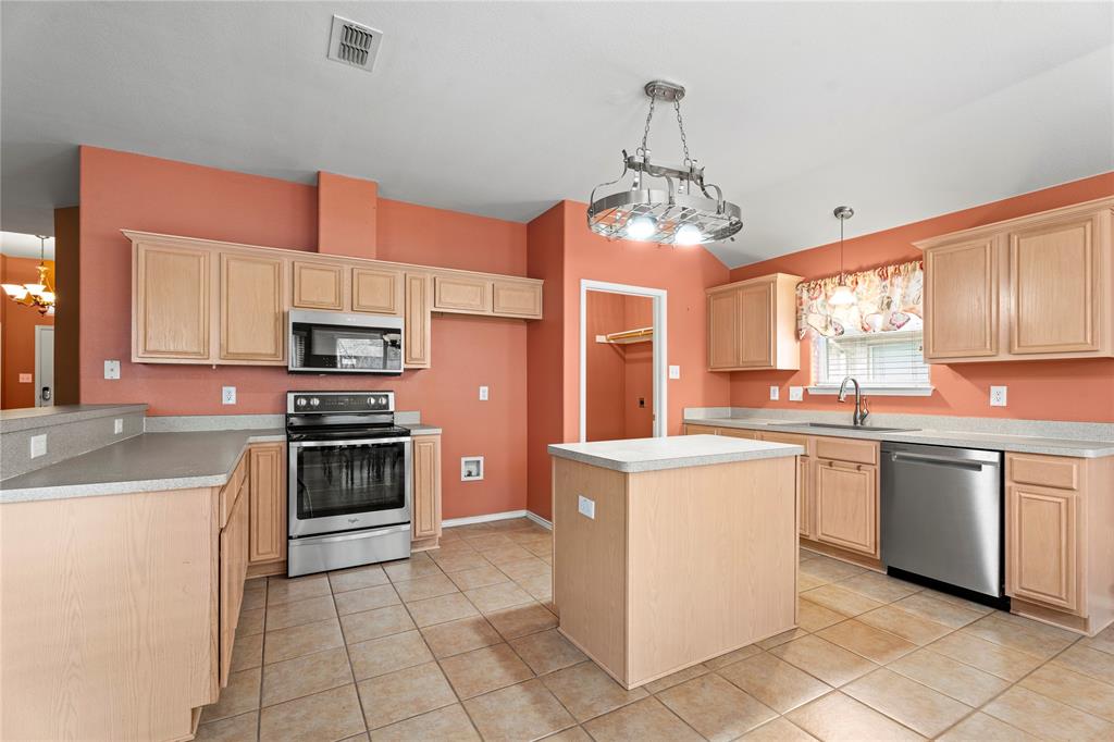 Hidden Creek Estates - Residential