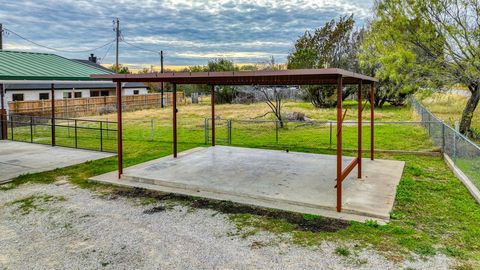 A home in Granbury