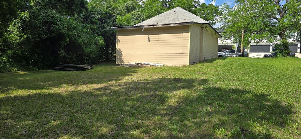 Russell Realty Co Colonial Hill - Residential