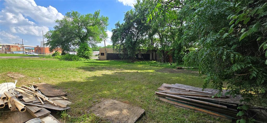 Russell Realty Co Colonial Hill - Residential