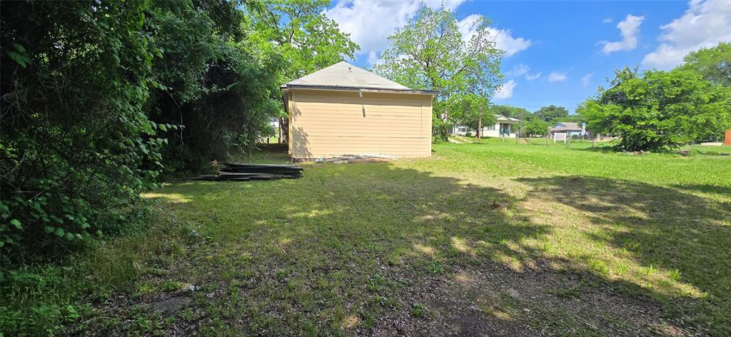 Russell Realty Co Colonial Hill - Residential