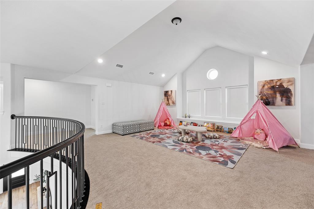 South Pointe - Residential