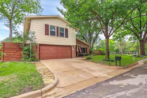Photo of 15735 Covewood Circle, Dallas, TX 75248 (MLS # 21367359)