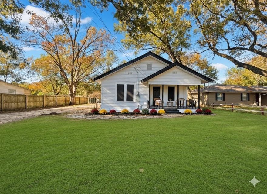 LEASE - $1500 a month 
DEPOSIT A $1000

OWNER FINANCING TO PURCHASE - $20k DOWN PAYMENT

This beautiful MOVE IN READY  2-bedroom, 2 full bath home offers 1,092 sqft of comfort and style on a spacious 0.19-acre lot. 
Enjoy an open-concept living, dining, and kitchen area, wall-unit Ac installed, a cozy wall furnace, and a brand-new metal roof.
 Surrounded by mature trees enjoy morning coffee on your covered front porch, this property provides a peaceful setting just off 7th Street! Minutes from all you need - Navarro College, Grocery stores, Corsicana Renaissance shopping center.
Don’t miss out!! Call to schedule your tour today!