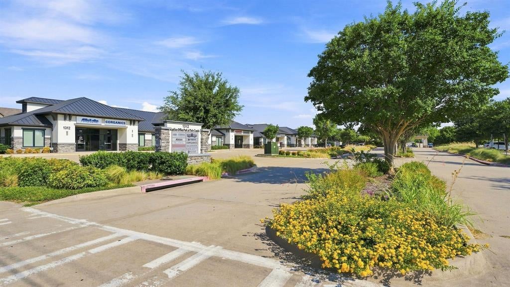 1312 W Exchange Parkway 2100