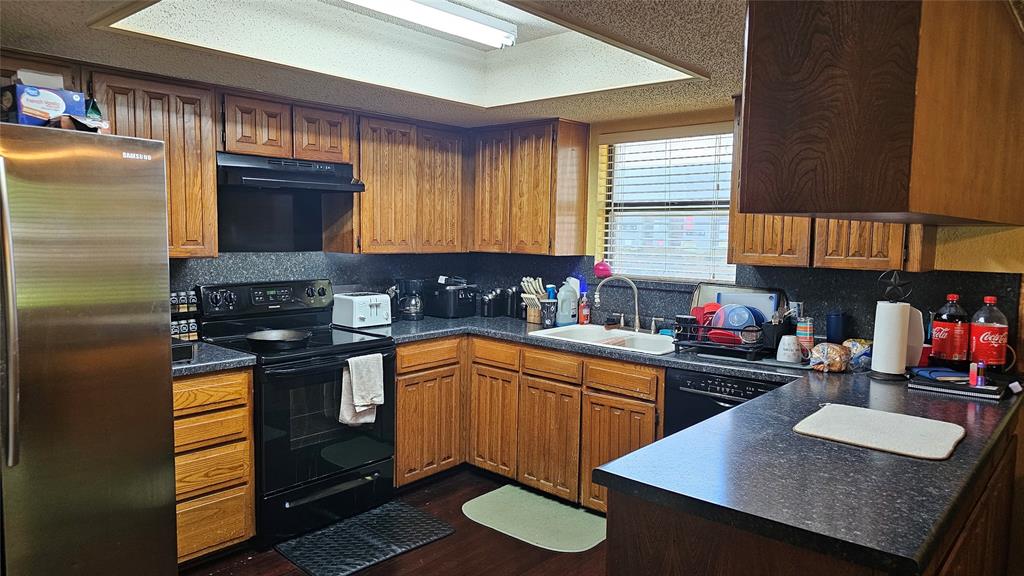 Colonial Estates - Residential