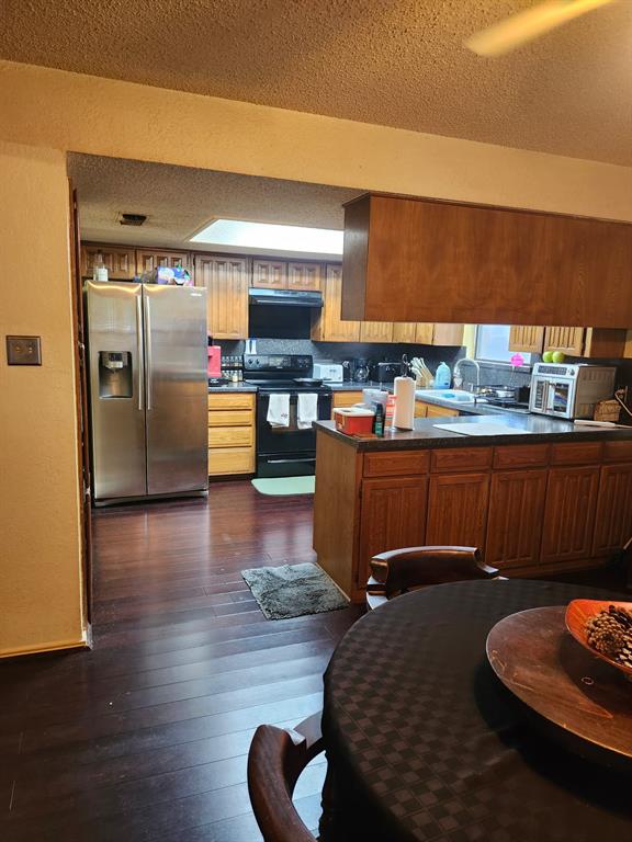 Colonial Estates - Residential