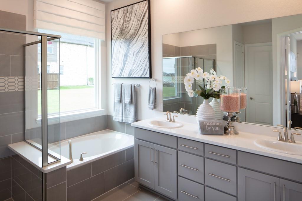 The Ridge at Northlake - Residential