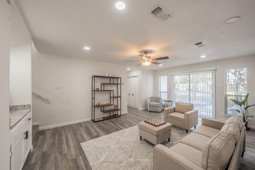 Crestdale Add - Residential