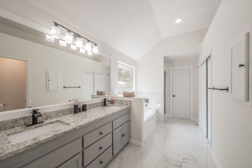 Crestdale Add - Residential