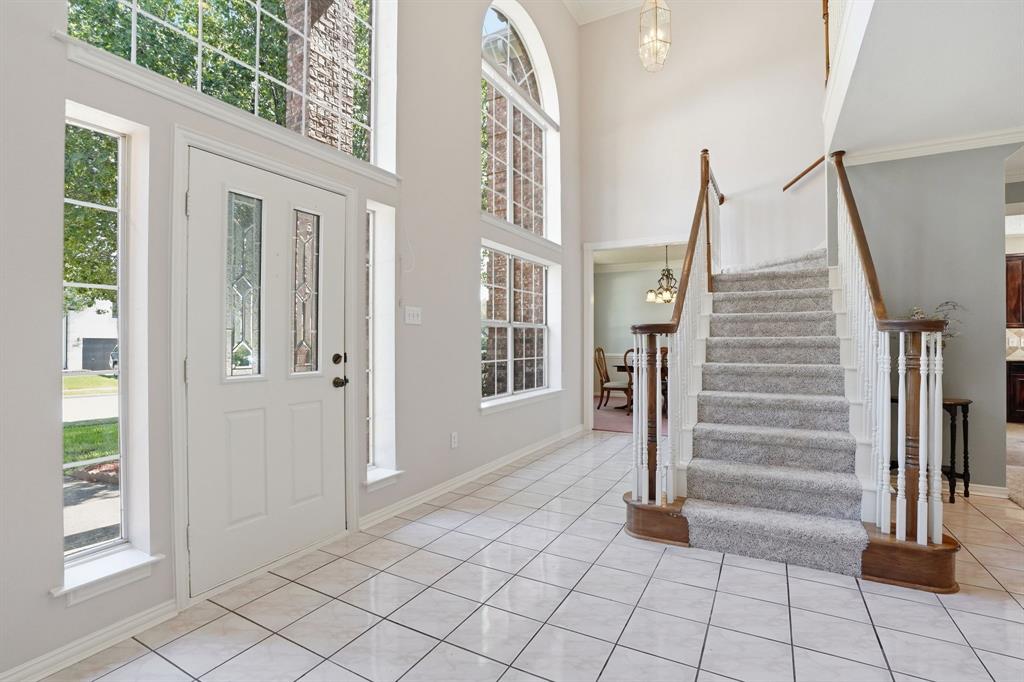 2421 Bowie Lane