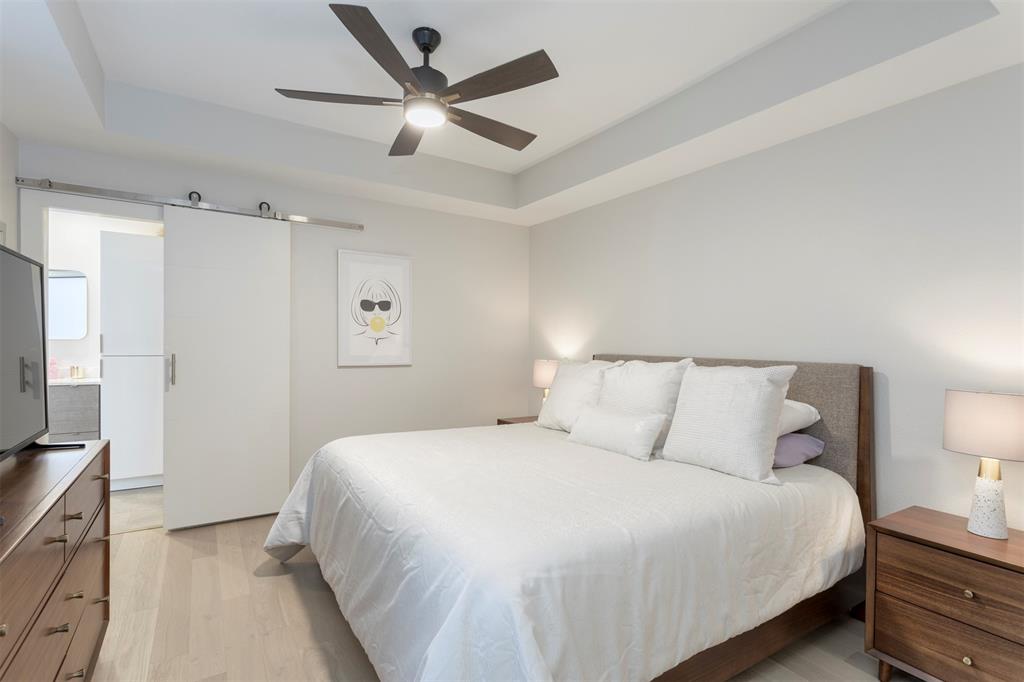 Boardwalk On The Pkwy Condos - Residential