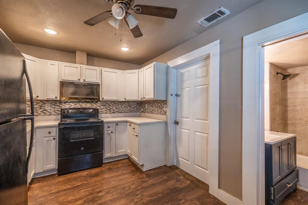 Town Alvarado - Residential