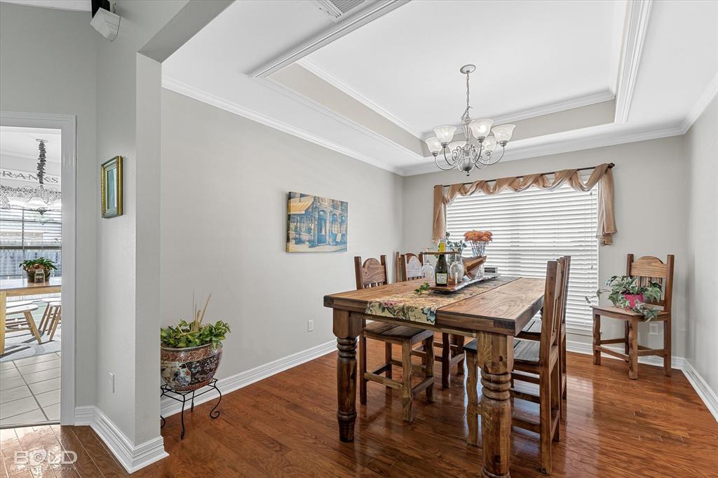 Bossier City, Louisiana 71112, United States, 3 Bedrooms Bedrooms, ,2 BathroomsBathrooms,Residential,Pending,109658