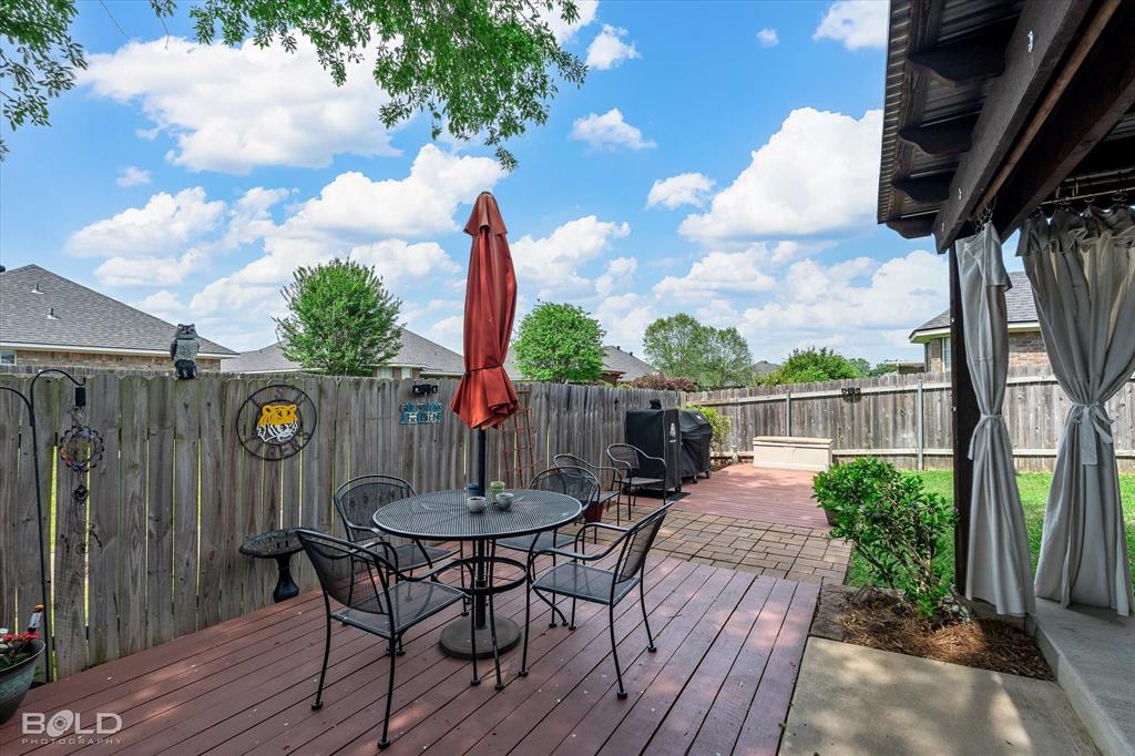 Bossier City, Louisiana 71112, United States, 3 Bedrooms Bedrooms, ,2 BathroomsBathrooms,Residential,Pending,109658