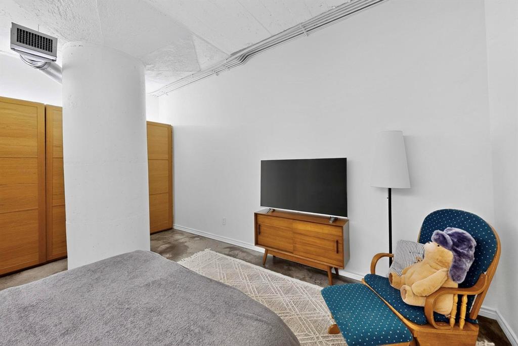 Soco Urban Loft Condo - Residential