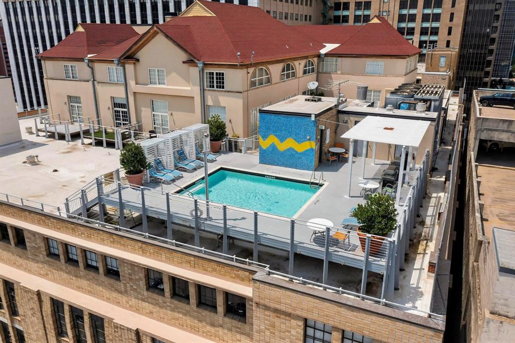 Soco Urban Loft Condo - Residential