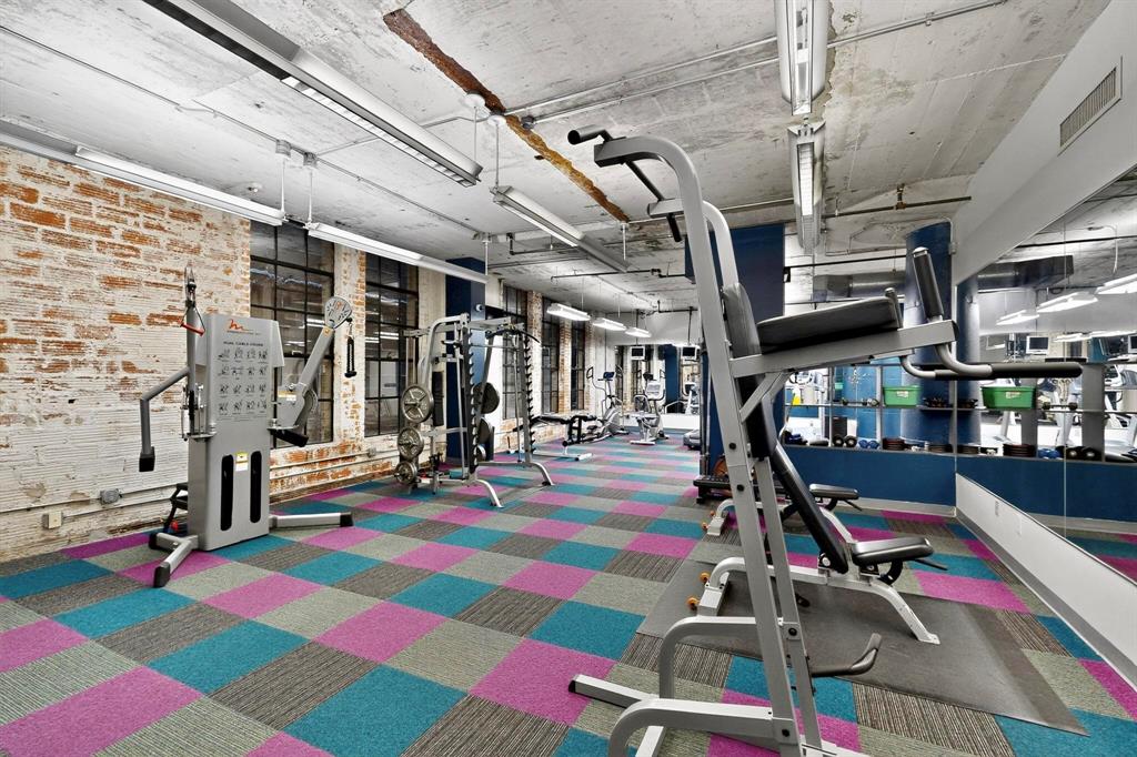 Soco Urban Loft Condo - Residential