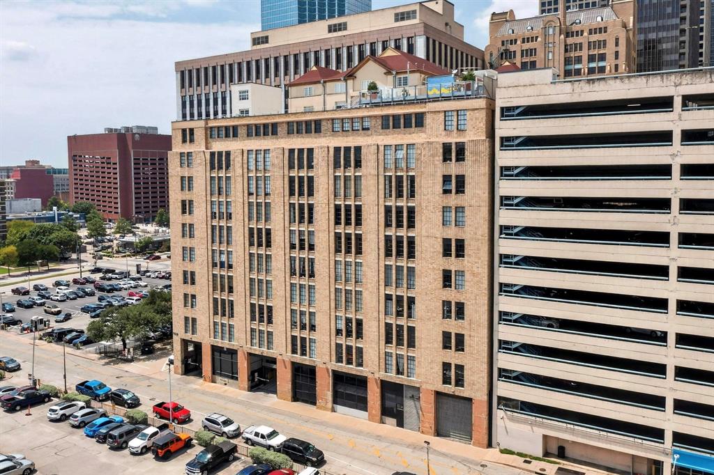 Soco Urban Loft Condo - Residential