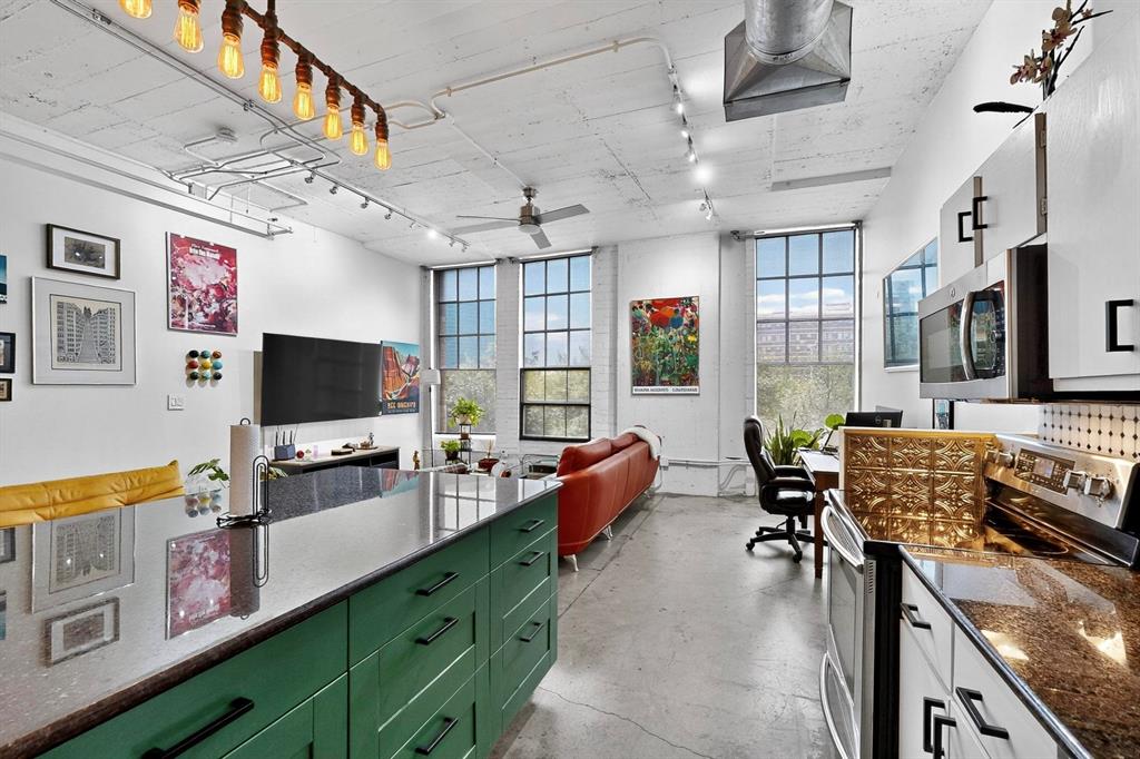 Soco Urban Loft Condo - Residential