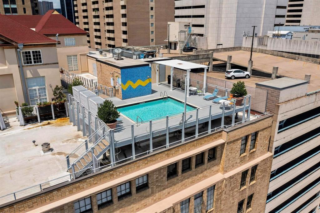 Soco Urban Loft Condo - Residential